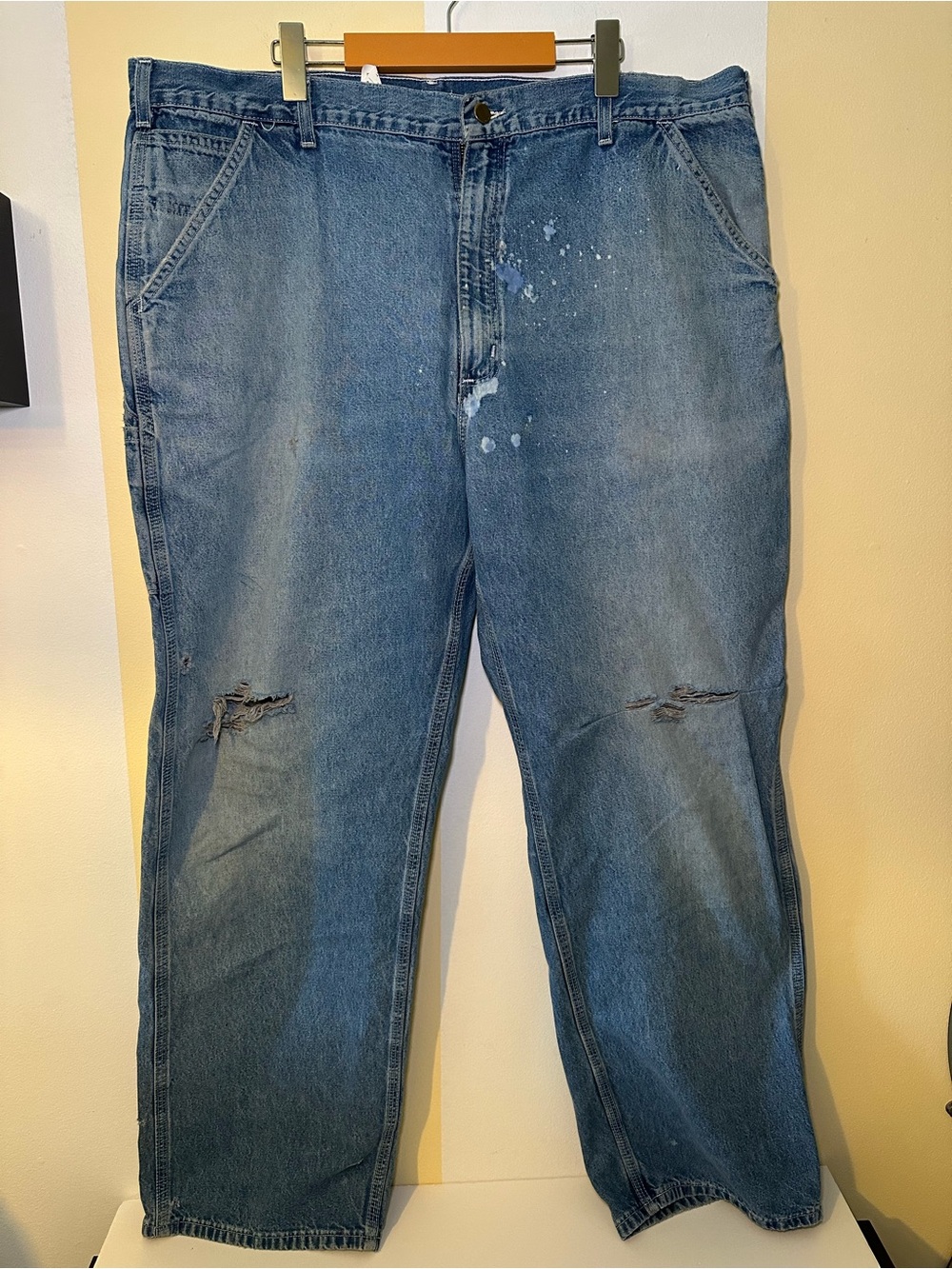 Carhartt B13DST Men’s Distressed Jeans 42x32